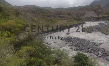 TERRENO EN VENTA PARA NEGOCIO TURISTICO EN BAÑOS 1000000 USD