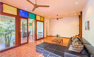 LOMA ALEGRE CASA CON PISCINA PRIVADA EN VENTA, ALTOS DEL GOLF (2)