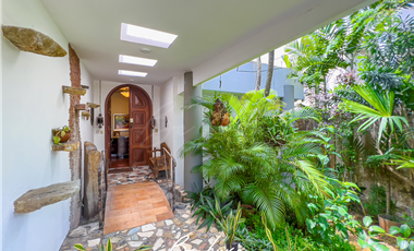 LOMA ALEGRE CASA CON PISCINA PRIVADA EN VENTA, ALTOS DEL GOLF (2)
