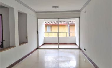 PR11692 CASA A LA RENTA EN SECTOR PONTEVEDRA, ENVIGADO