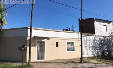 Casa 3 Ambientes y Departamento En Venta - Libertad, Merlo
