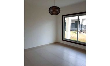 CASA VIA CENTENARIO 4 REC
