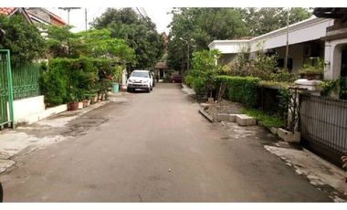 Rumah Minimalis di Komplek PLN Durentiga Jakarta Selatan