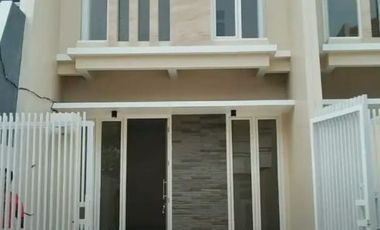 DIJUAL Rumah baru di ploso Surabaya*