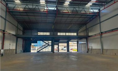 Se Alquilan Bodegas San Miguelito desde 964.30 m2 Zona 1TI $7.200.00