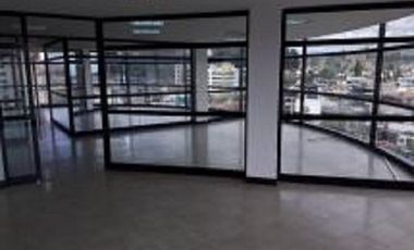 Rento Espectacular Oficina 250 m² de Venta / Arriendo * Vista Inigualable *