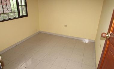 casa en venta en quinta oriental. Cod V18463