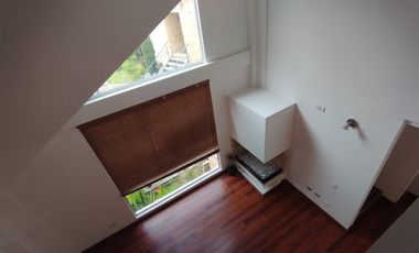 casa en venta en el paraiso-chapinero. Cod V4951