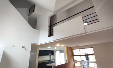casa en venta en el paraiso-chapinero. Cod V4951