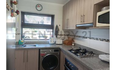 Arriendo casa  3D 2 B en condominio  a 5 min Pucón