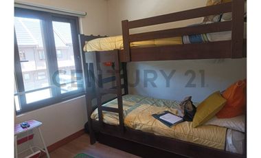 Arriendo casa  3D 2 B en condominio  a 5 min Pucón