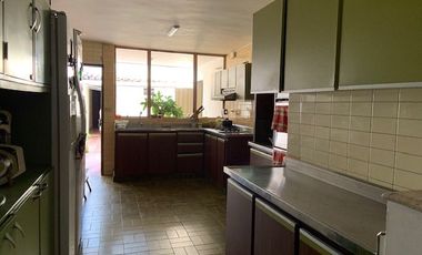 CAOBOS CASA Y TRES LOCALES.