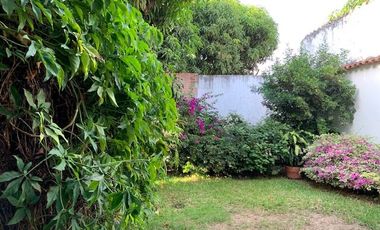 CAOBOS CASA Y TRES LOCALES.