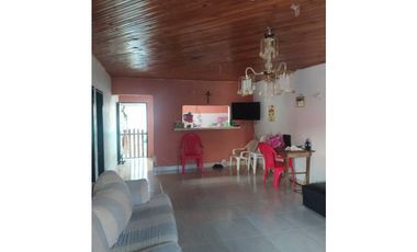 Vendo Casa en el Barrio Rancho grande margen izquierda Montería