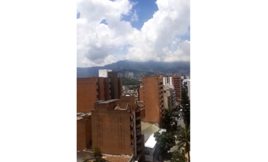 Apartamento a la Venta en Laureles Medellin