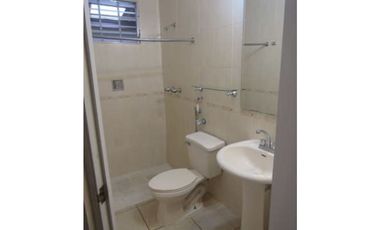 AM Se alquila casa en Brisas del Golf $ 950