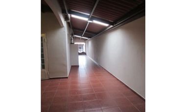 AM Se alquila casa en Brisas del Golf $ 950