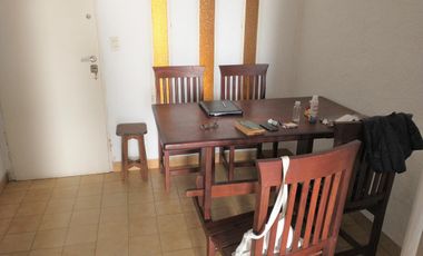 Chalet en 1 planta, 3 dormitorios, jardín, cochera.