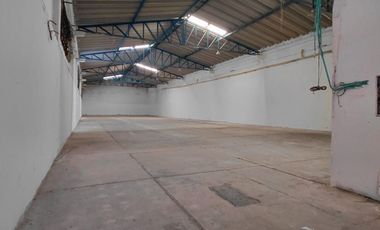 bodega en arriendo en via 40. Cod A1035