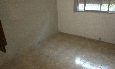 Casa en venta en Ezpeleta Oeste