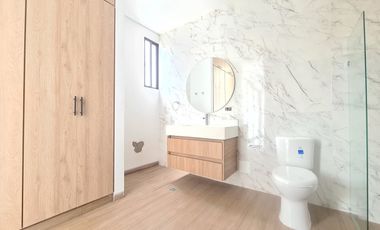 COD. 621 - SE VENDE CASA - BARRIO: LOS ALPES