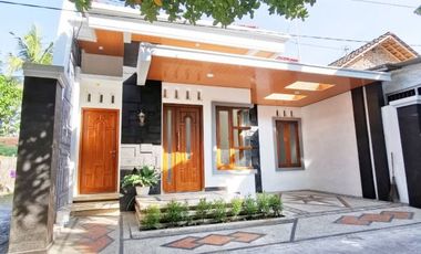 Rumah Cantik Siap Huni 600 Jutaan Dekat Kampus 1 Mercubuana