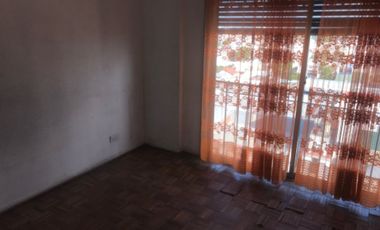 Departamento en venta en Avellaneda Este
