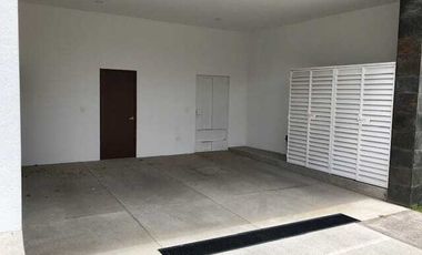 CASA EN RENTA EN LOMAS DE ANGELOPOLIS $30,000