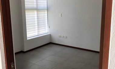 CASA EN RENTA EN LOMAS DE ANGELOPOLIS $30,000
