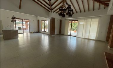 Casa en Arriendo en Envigado Sector La Mina