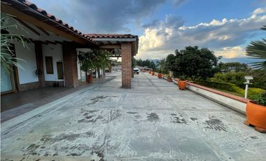 Casa en Arriendo en Envigado Sector La Mina