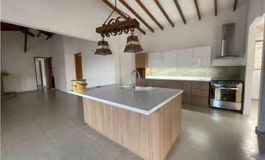 Casa en Arriendo en Envigado Sector La Mina