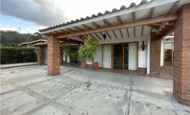 Casa en Arriendo en Envigado Sector La Mina