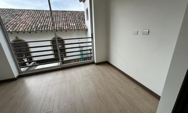 casa en venta en canelon. Cod V5855