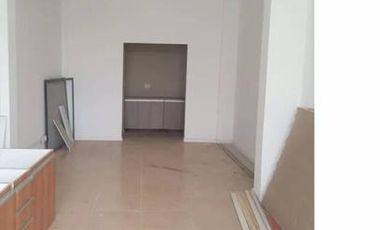 LOCAL EN VENTA - A ESTRENAR
