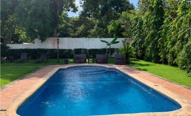 HERMOSA CASA AMOBLADA EN CORONADO!!!!