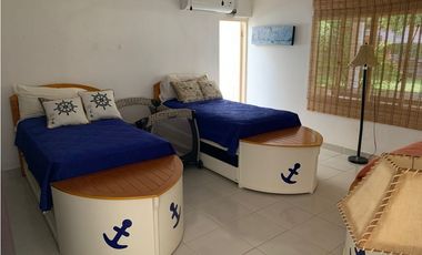 HERMOSA CASA AMOBLADA EN CORONADO!!!!
