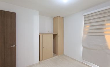 apartamento en venta en la  floresta. Cod V23178