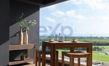Se vende departamento en piso 18 condominio ecolgico con vista al mar y campo de golf en la zona de lujo de Puerto Cancn.