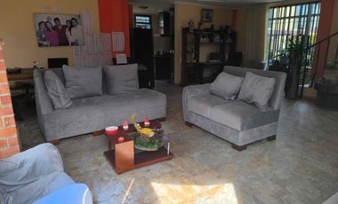 casa en venta en cajica. Cod V1934