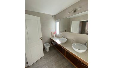 COSTA ESMERALDA - RESIDENCIAL II 132 -  ALQUILER