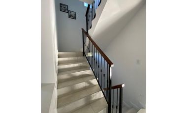 COSTA ESMERALDA - RESIDENCIAL II 132 -  ALQUILER