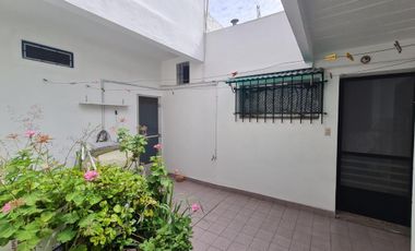 Ideal Inversión, Casa 3 Ambientes, 2 Deptos, Cocheras