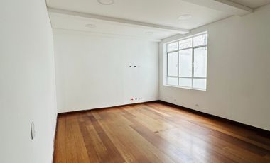 edificio en arriendo en quinta camacho. Cod A204