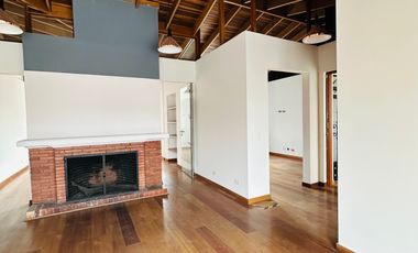edificio en arriendo en quinta camacho. Cod A204
