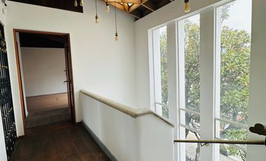 edificio en arriendo en quinta camacho. Cod A204