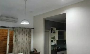 Rumah Mewah Bagus di Perumahan Graha Tirta Bromelia Sidoarjo