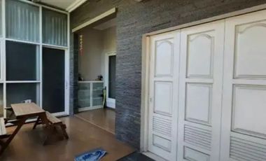 Rumah Mewah Bagus di Perumahan Graha Tirta Bromelia Sidoarjo