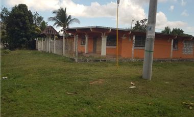 Vendo hermosa casa en Río Hato