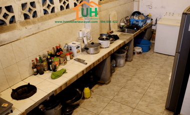 00112  VENTA CASA YARINACOCHA -  AT 570m2